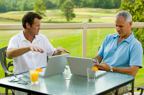 golfers talk about their laptops